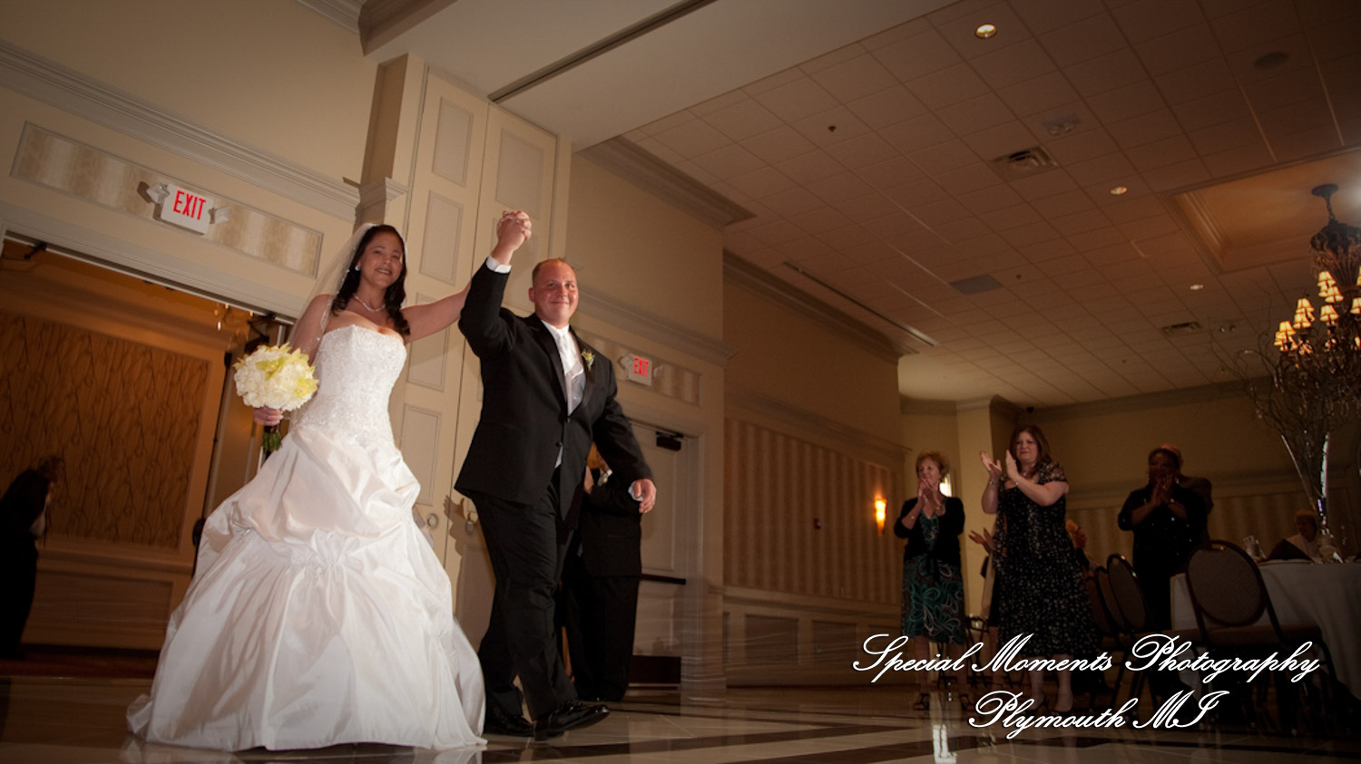 Rachelle & Matthew at The Palazzo Grande Shelby Twp. MI wedding photography