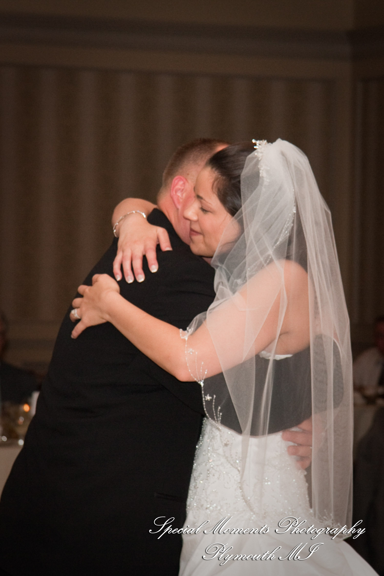 Rachelle & Matthew at The Palazzo Grande Shelby Twp. MI wedding photography