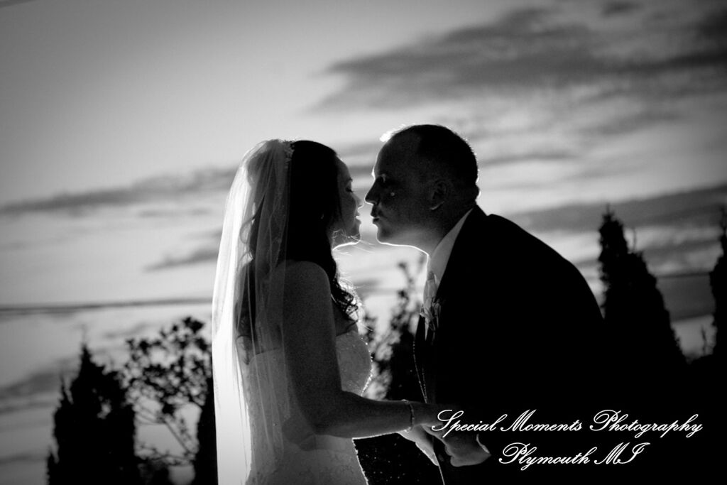 Rachelle & Matthew at The Palazzo Grande Shelby Twp. MI wedding photography