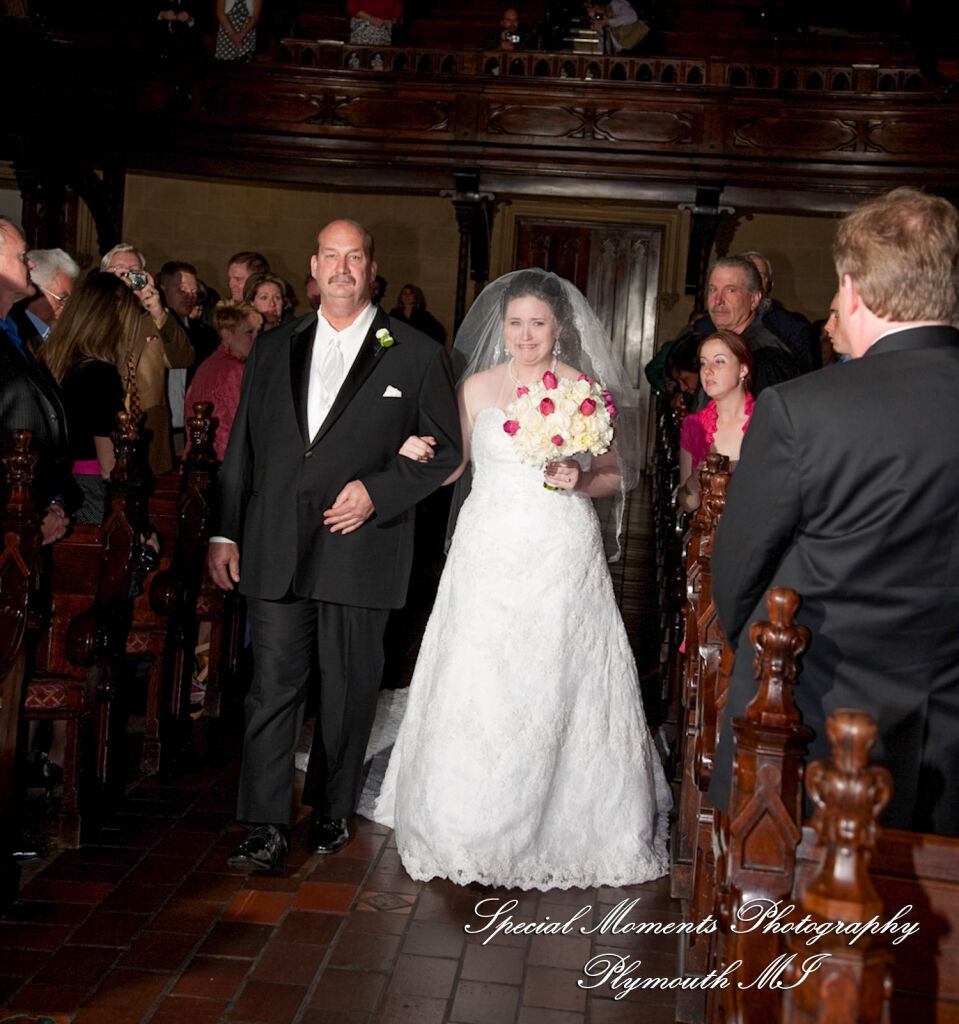 Emily & Jonathan at Fort Street Presbyterian Church Detroit MI wedding photography
