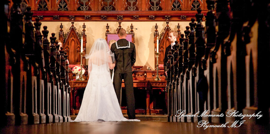 Emily & Jonathan at Fort Street Presbyterian Church Detroit MI wedding photography