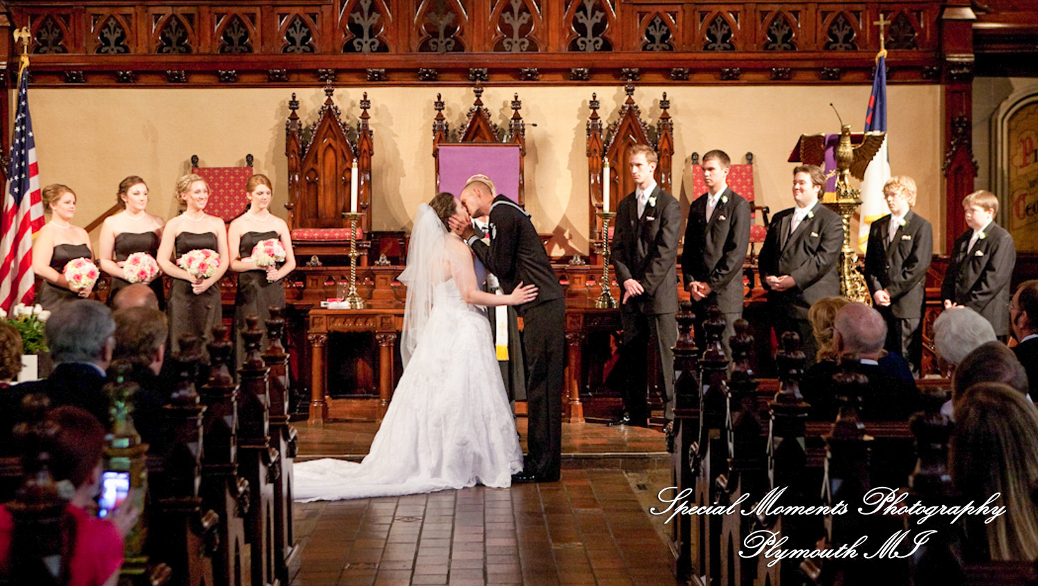 Emily & Jonathan at Fort Street Presbyterian Church Detroit MI wedding photography