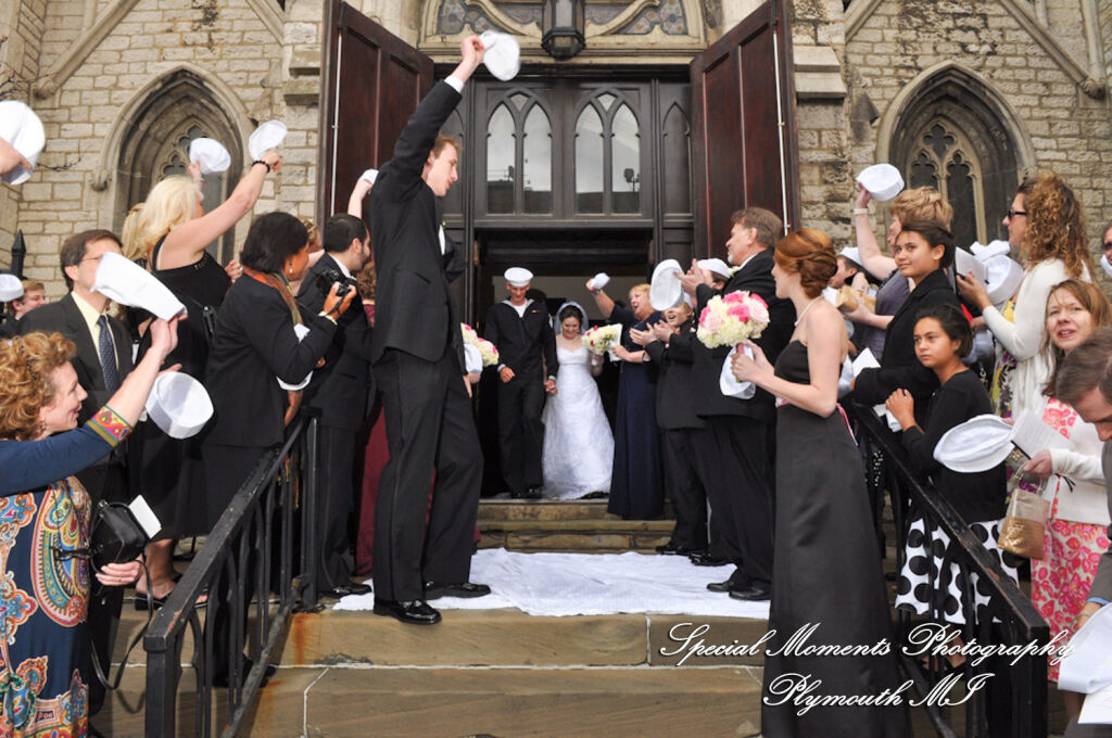 Emily & Jonathan at Fort Street Presbyterian Church Detroit MI wedding photography