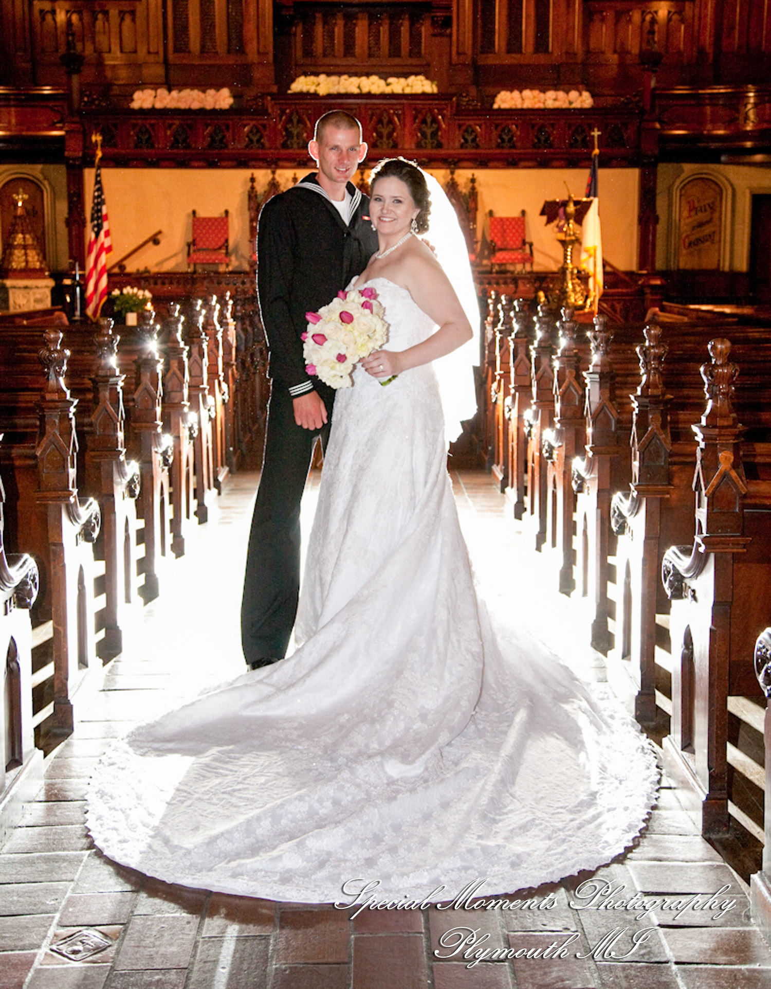 Emily & Jonathan at Fort Street Presbyterian Church Detroit MI wedding photography