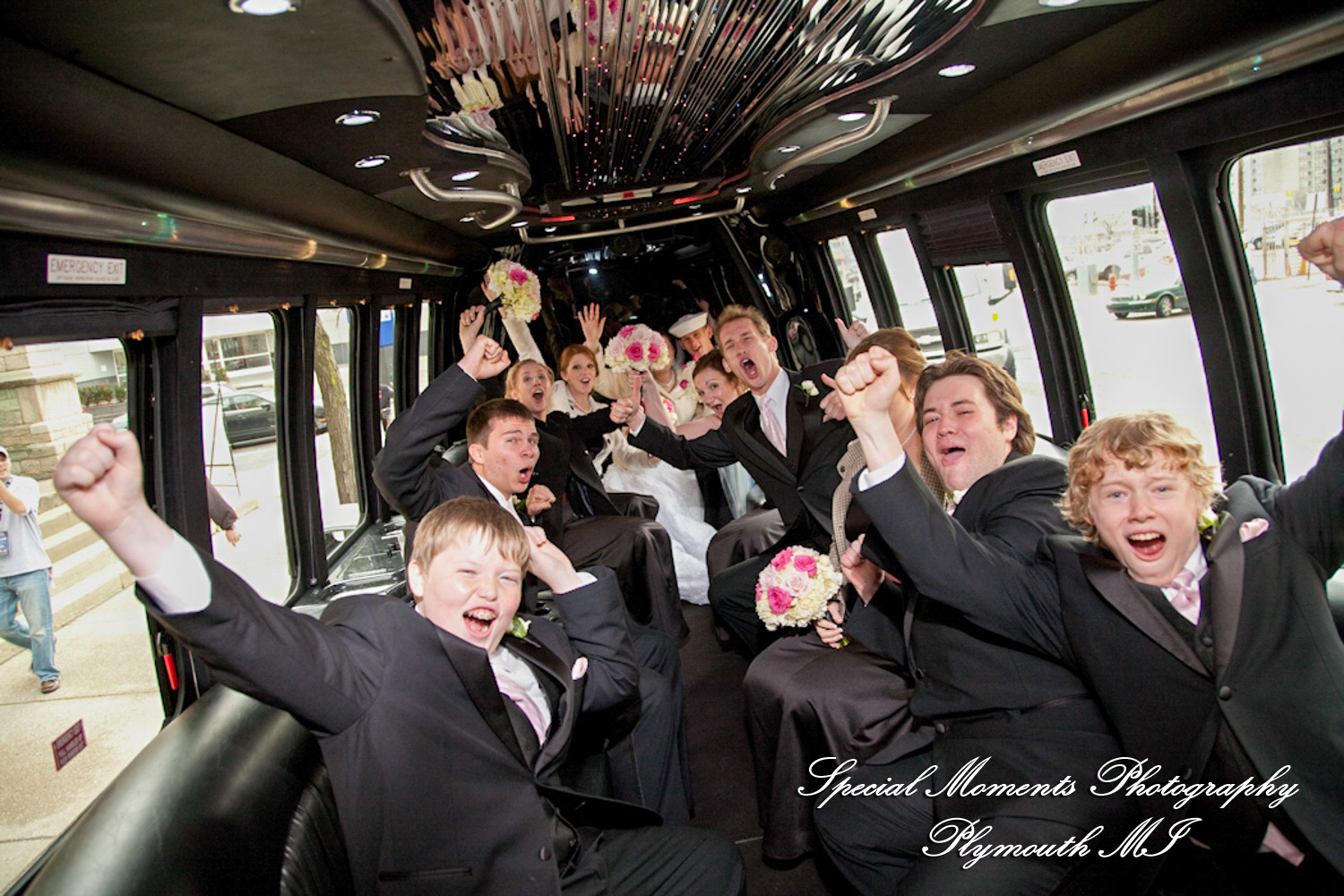Emily & Jonathan at Fort Street Presbyterian Church Detroit MI wedding photography