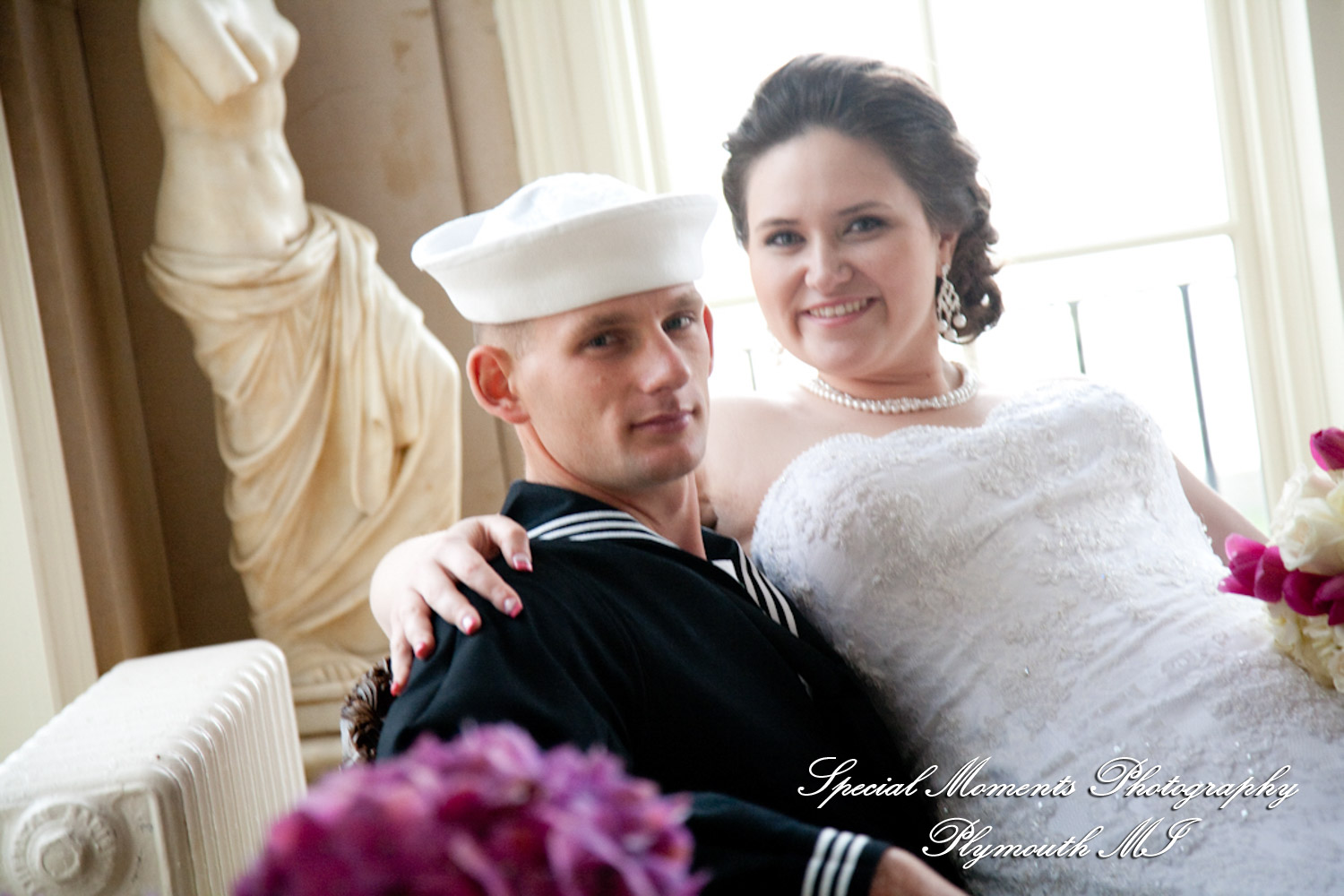 Emily & Jonathan at Grosse Pointe War Memorial Grosse Pointe Farms MI wedding photography