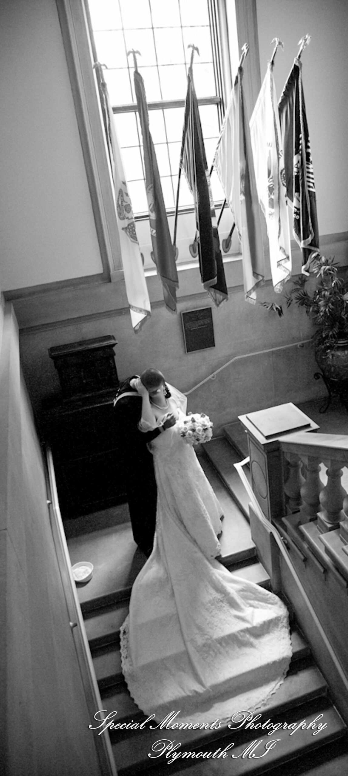 Emily & Jonathan at Grosse Pointe War Memorial Grosse Pointe Farms MI wedding photography