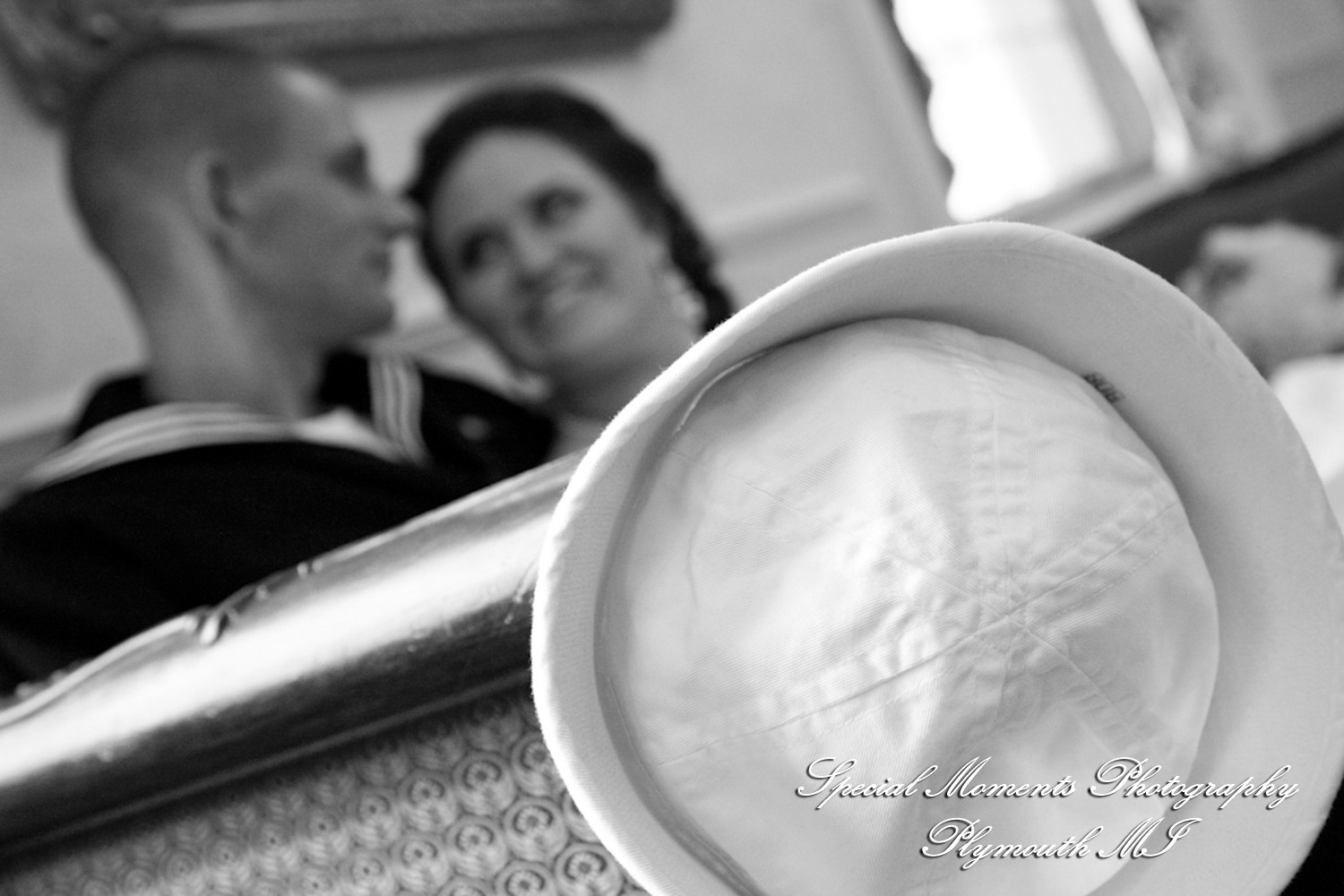 Emily & Jonathan at Grosse Pointe War Memorial Grosse Pointe Farms MI wedding photography