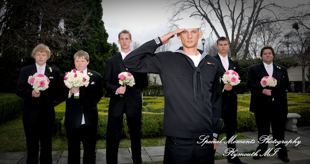 Emily & Jonathan at Grosse Pointe War Memorial Grosse Pointe Farms MI wedding photography