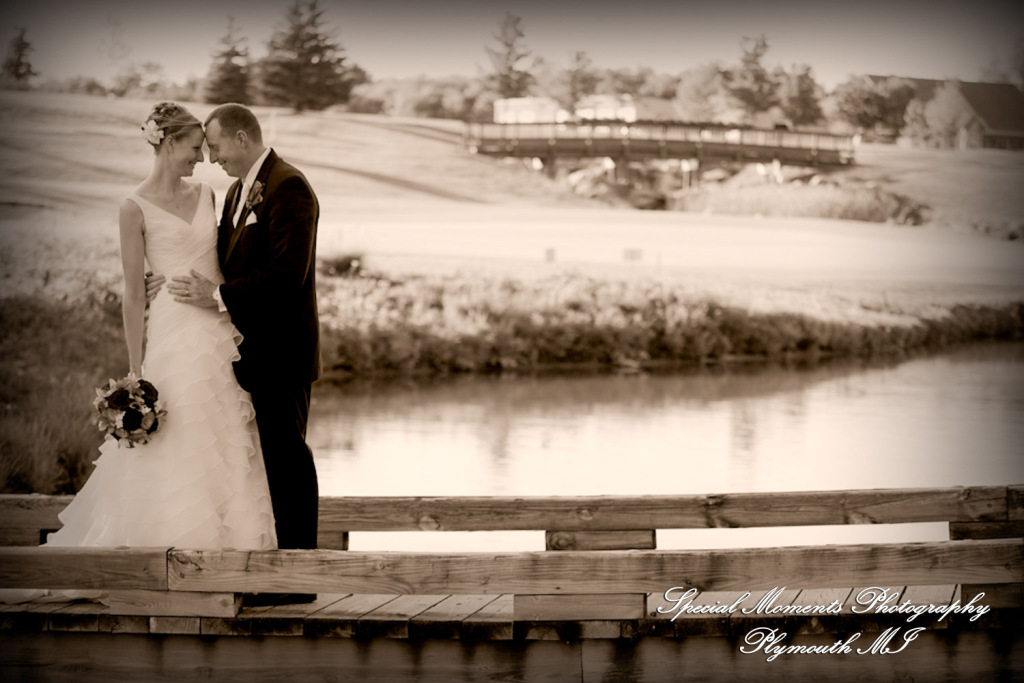 Elissa & Greg at Fox Hills Golf Club Plymouth MI wedding photography