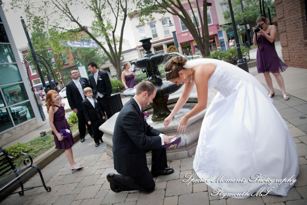 Stephanie & David at Mystic Creek Golf Club & Banquet Center Milford MI wedding photography