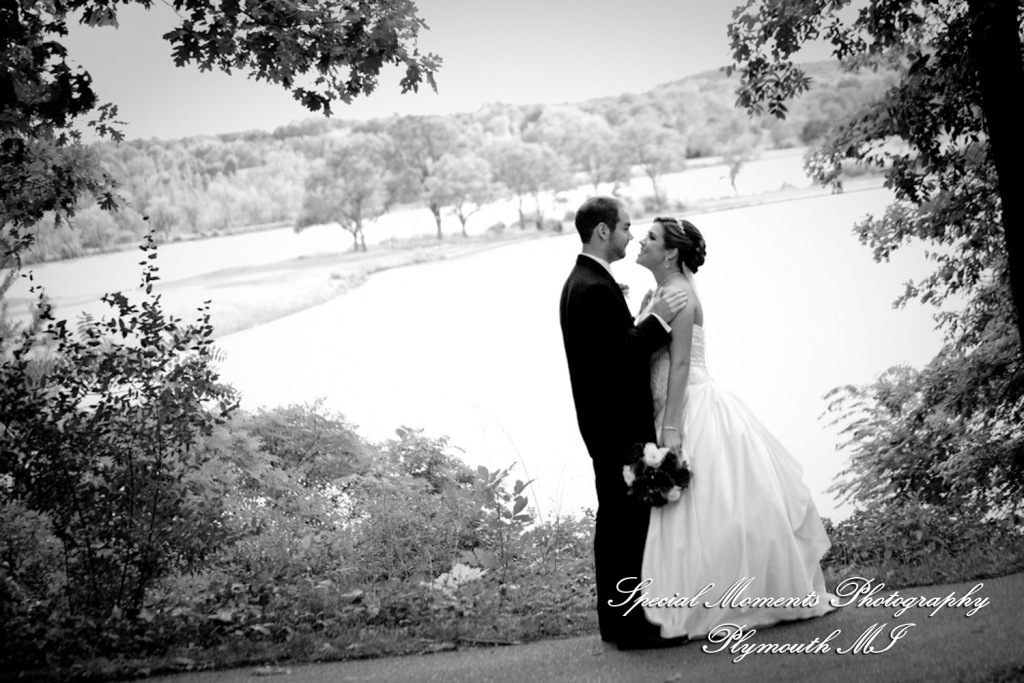 Stephanie & David at Mystic Creek Golf Club & Banquet Center Milford MI wedding photography