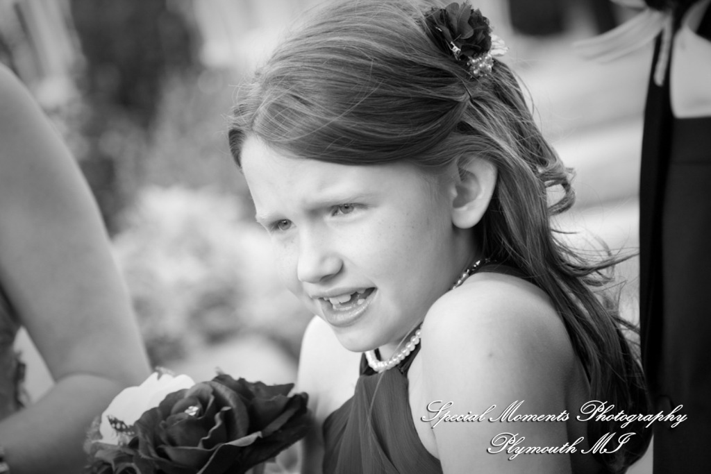 Stephanie & David at Mystic Creek Golf Club & Banquet Center Milford MI wedding photography