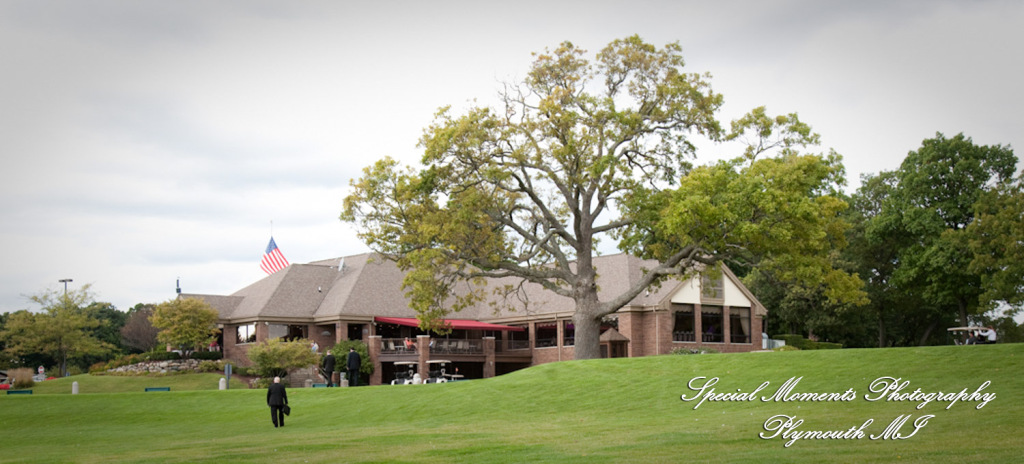 Stephanie & David at Mystic Creek Golf Club & Banquet Center Milford MI wedding photography