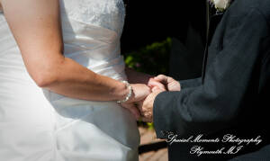 Pamela & Ron at Dearborn Inn Dearborn MI wedding photograph