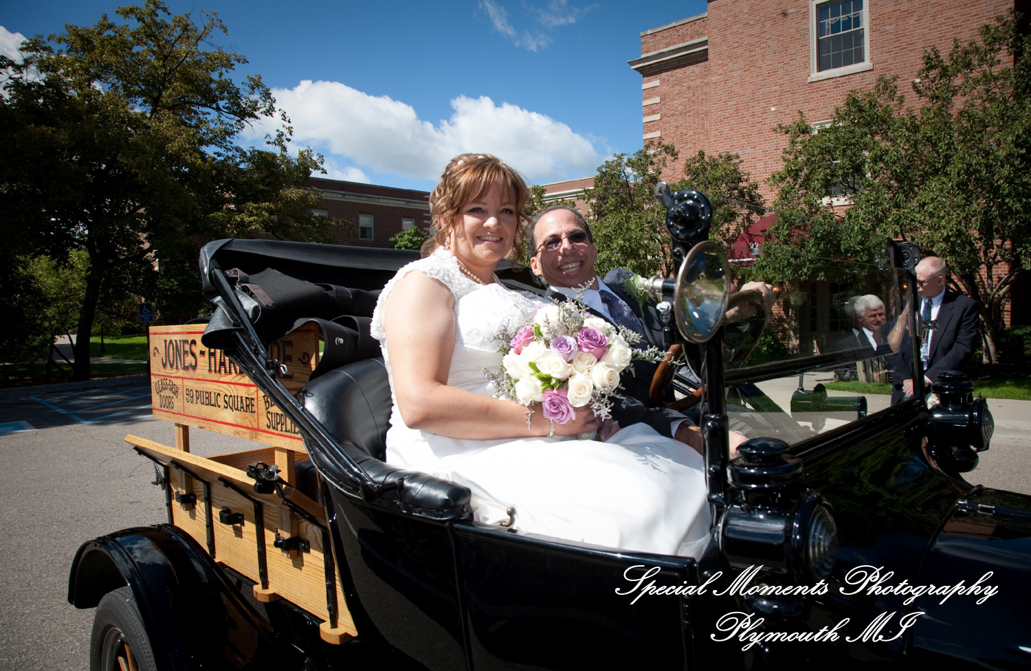 Pamela & Ron at Dearborn Inn Dearborn MI wedding photograph