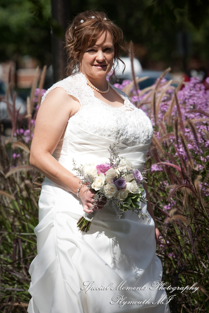 Pamela & Ron at Dearborn Inn Dearborn MI wedding photograph