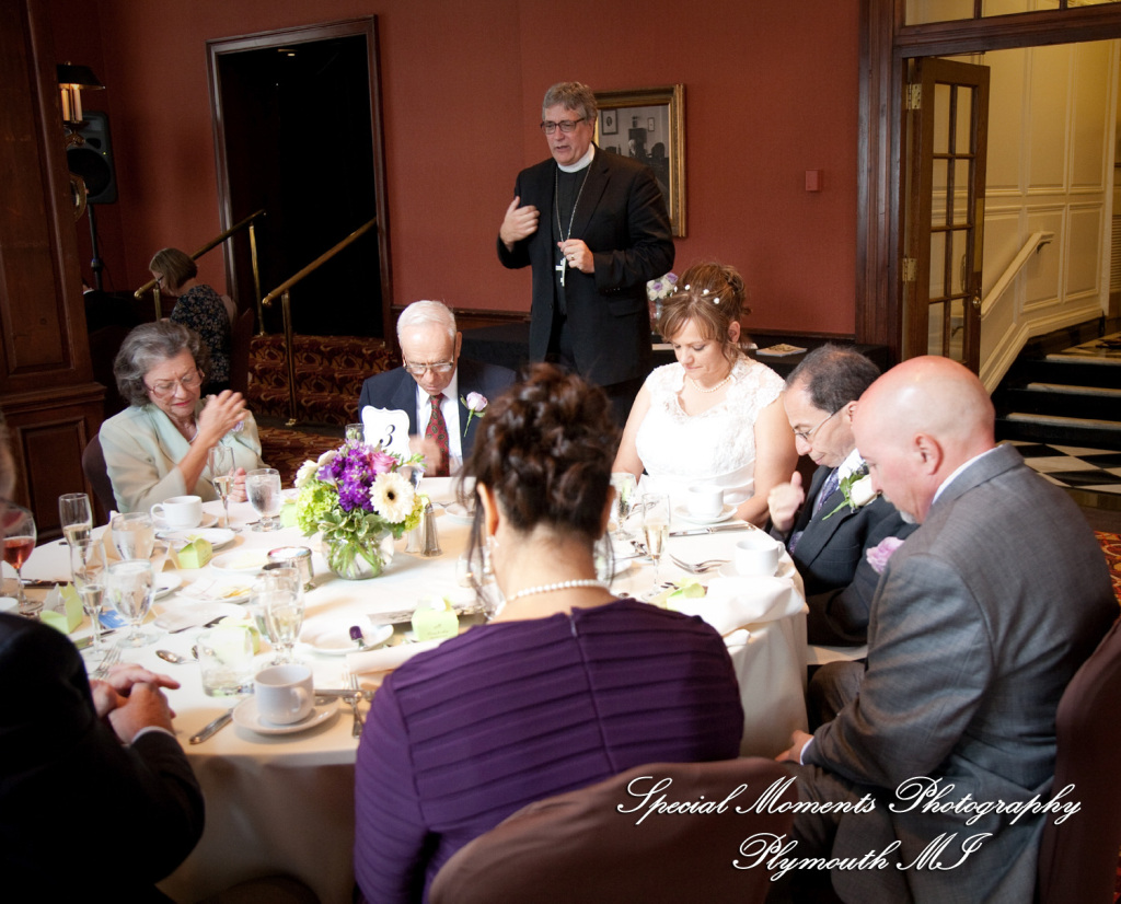 Pamela & Ron at Dearborn Inn Dearborn MI wedding photograph