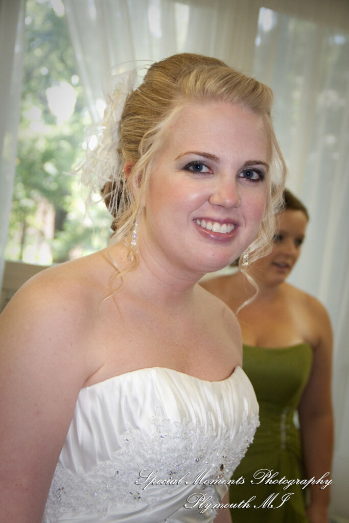 Meagan & Stephen at Unitarian Universalist Church Farmington Hills MI wedding photography
