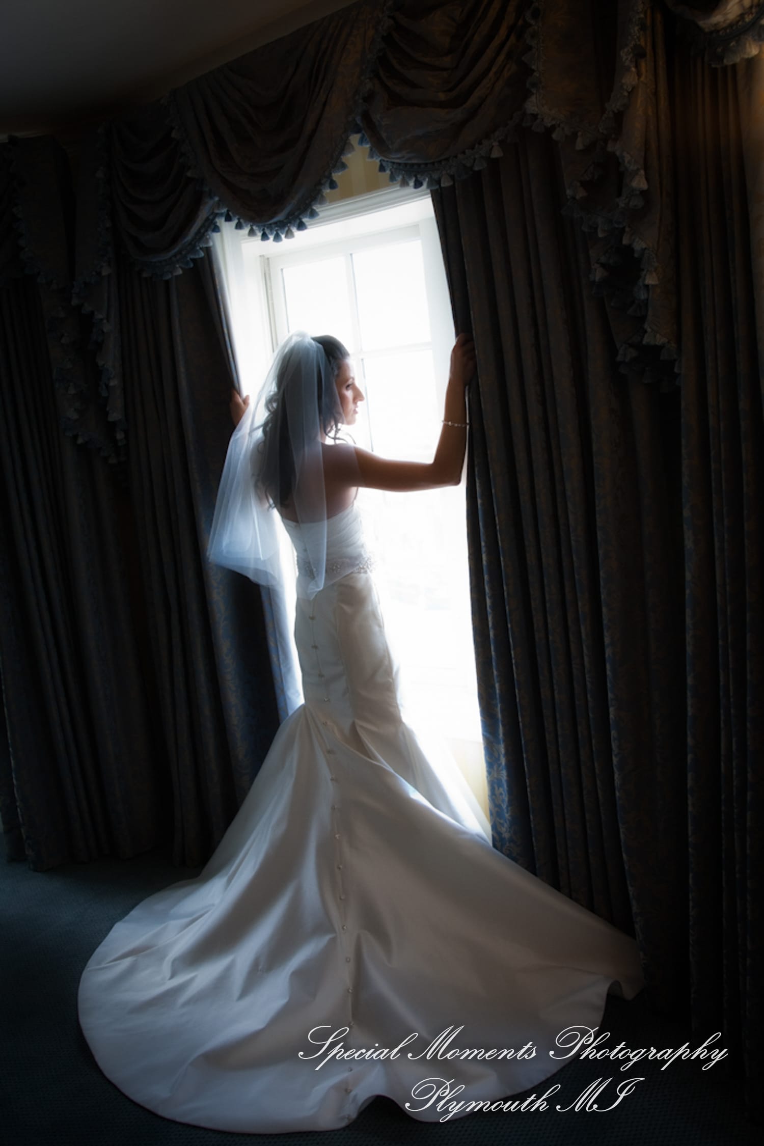 Townsend Hotel Birmingham MI wedding photograph