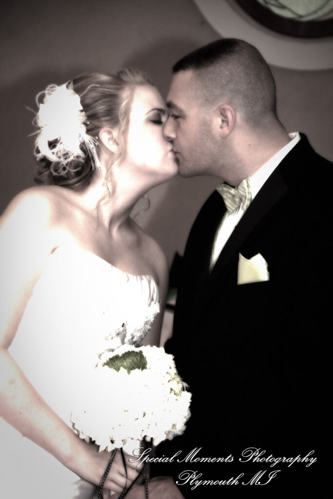 Meagan & Stephen at Unitarian Universalist Church Farmington Hills MI wedding photography