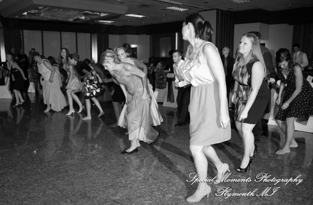 Meagan & Stephen at Burton Manor Livonia MI wedding photography