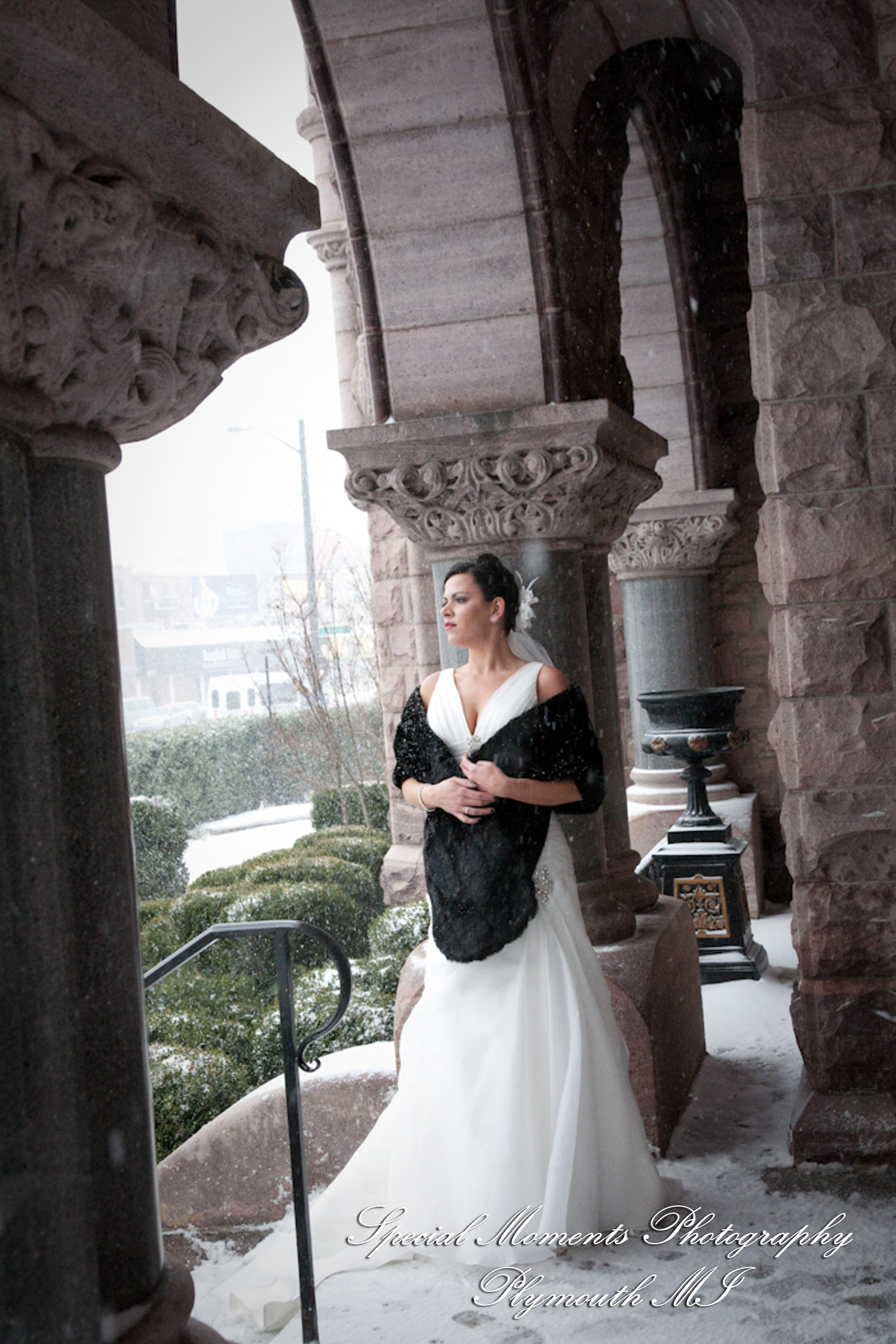 Bianca & Jack at The Whitney Detroit MI wedding photography