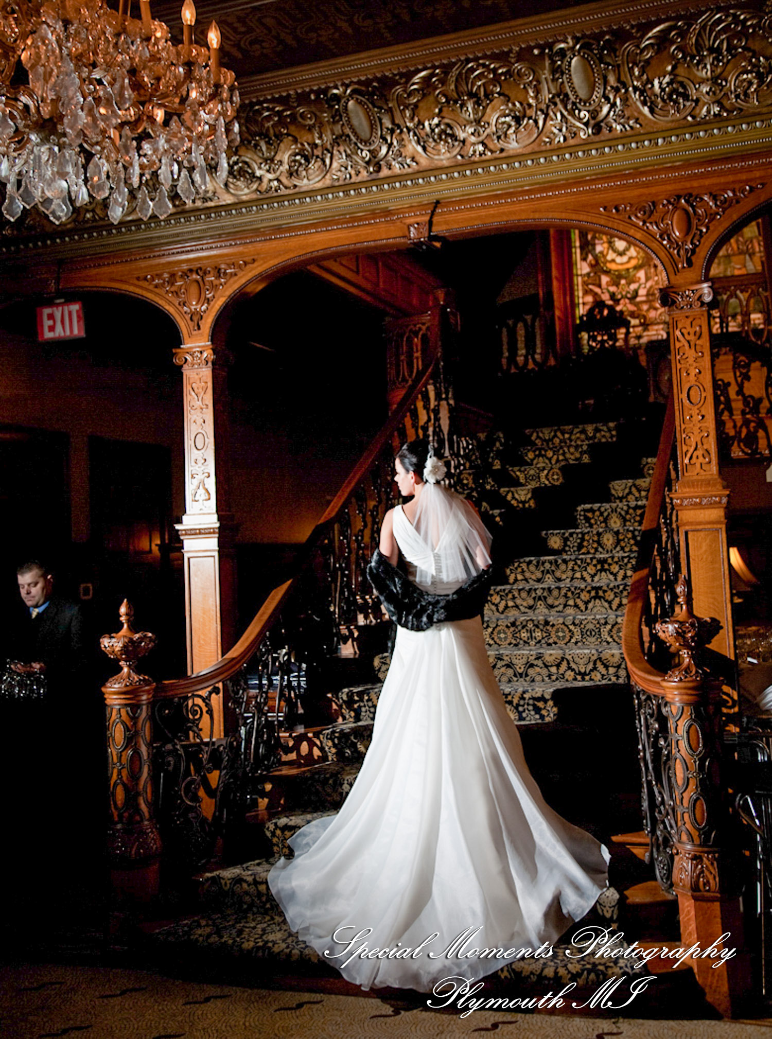 Bianca & Jack at The Whitney Detroit MI wedding photography