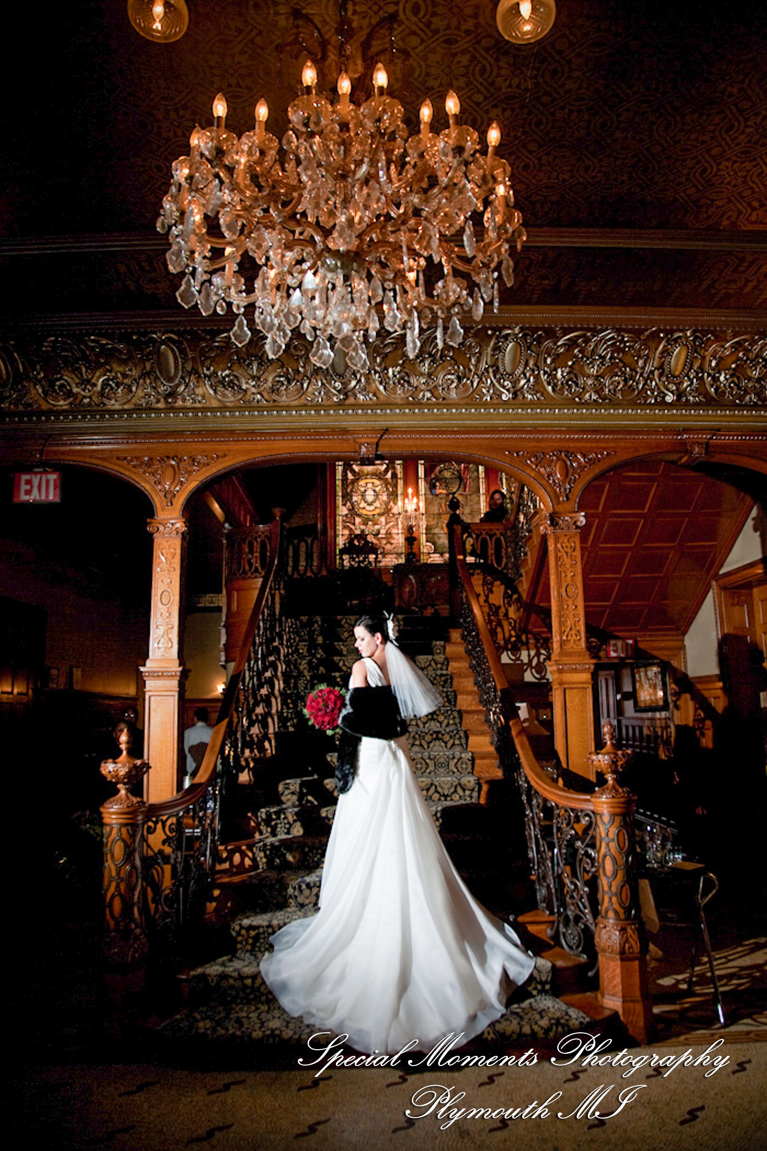 Bianca & Jack at The Whitney Detroit MI wedding photography