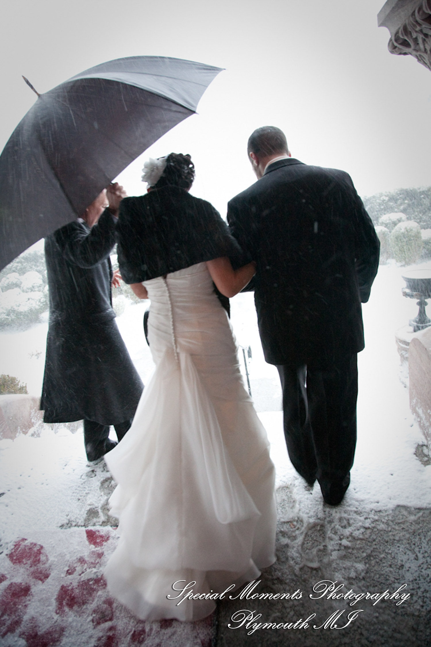 Bianca & Jack at The Whitney Detroit MI wedding photography