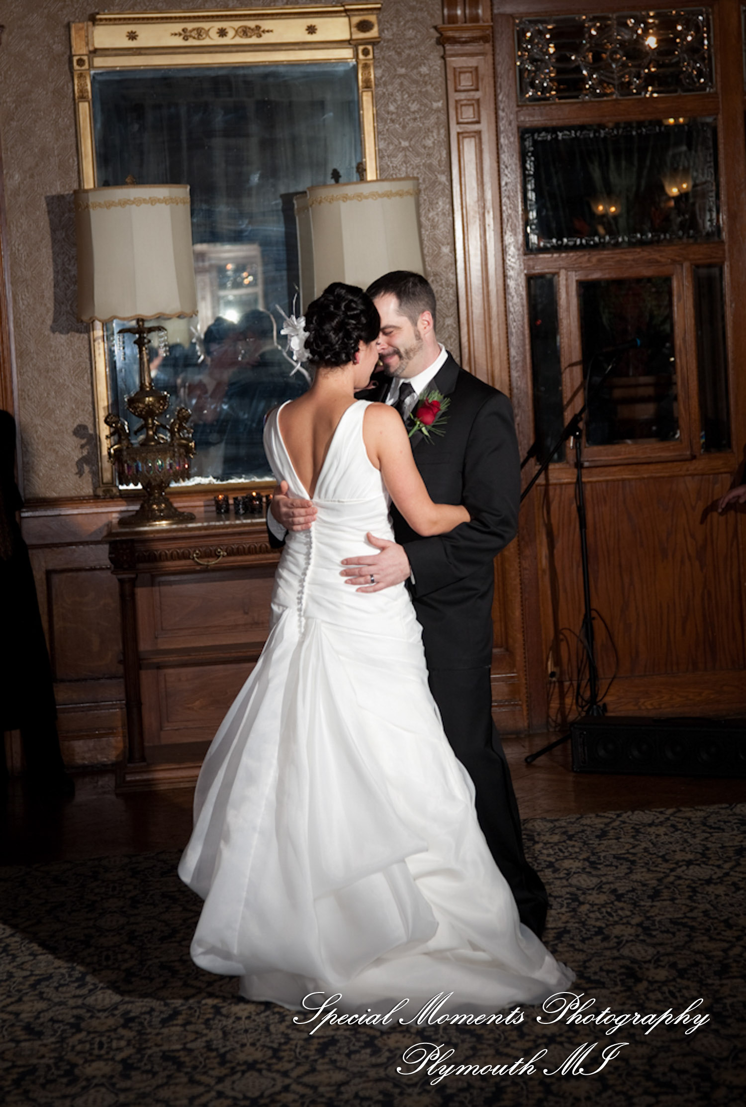 Bianca & Jack at The Whitney Detroit MI wedding photography