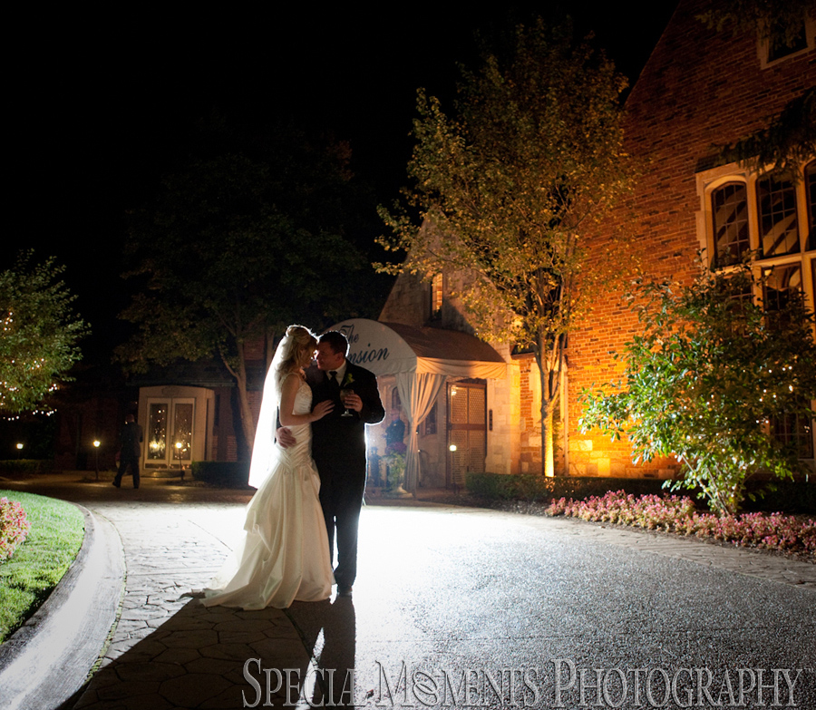 Pine Knob Mansion Wedding  Special Moments Photography