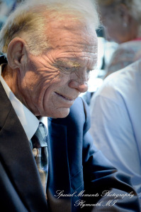 Rachel & Steven at Polar Bear Exhibit Toledo Zoo Toledo OH wedding photography