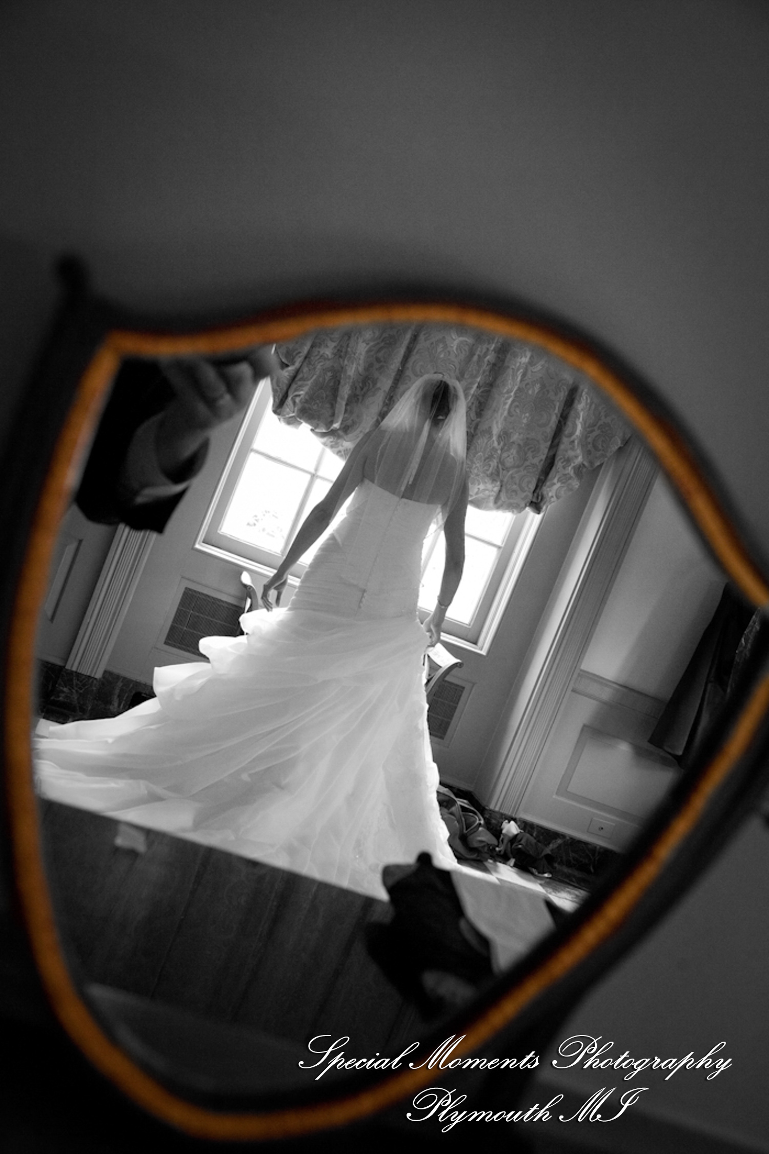 Nicole & Rob at Lovett Hall Greenfield Village Dearborn MI wedding photography