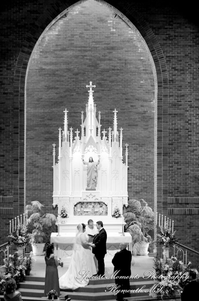 Karen & Rick at Christ our Savior Lutheran - Livonia MI wedding photography