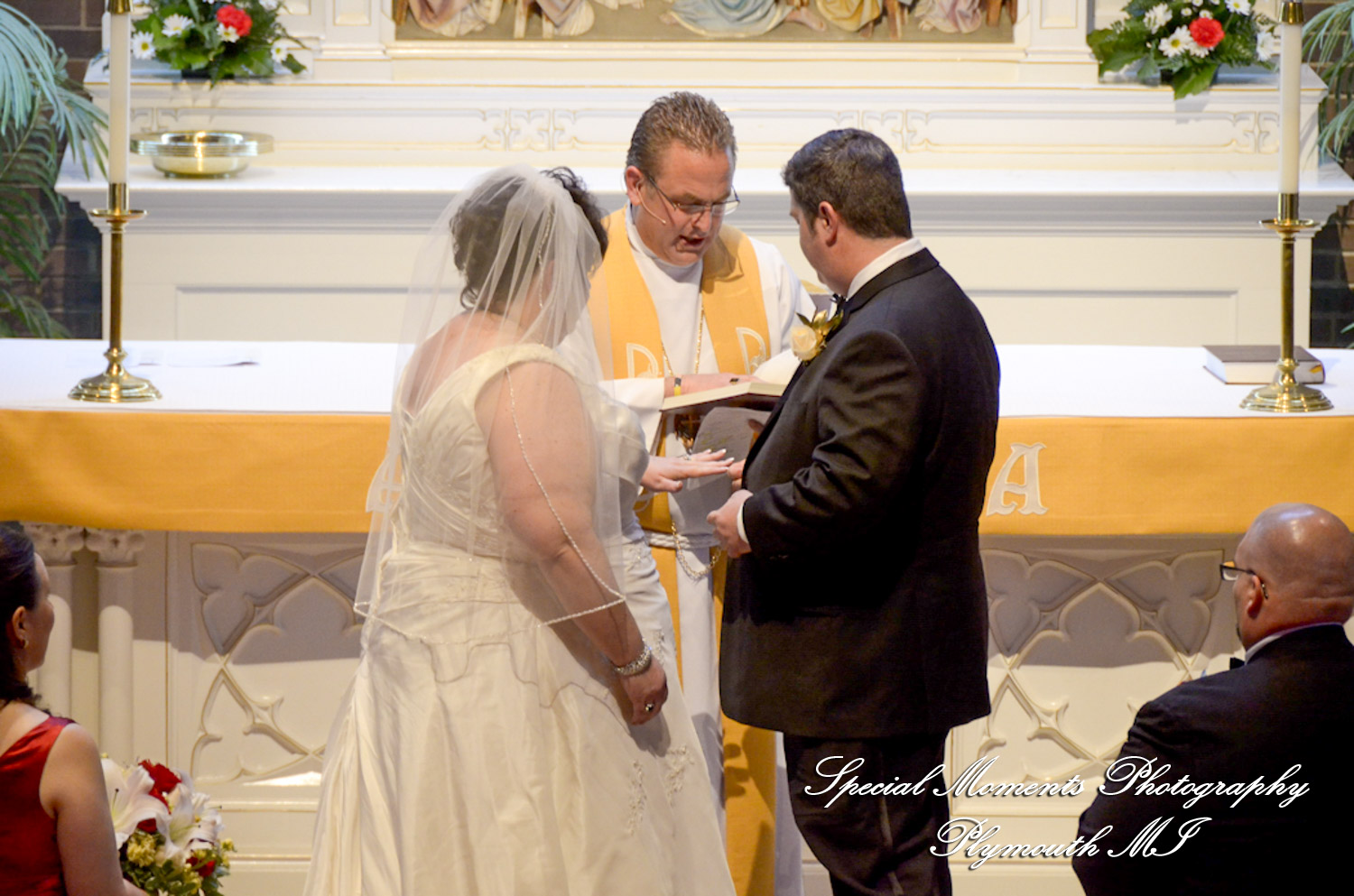 Karen & Rick at Christ our Savior Lutheran - Livonia MI wedding photography