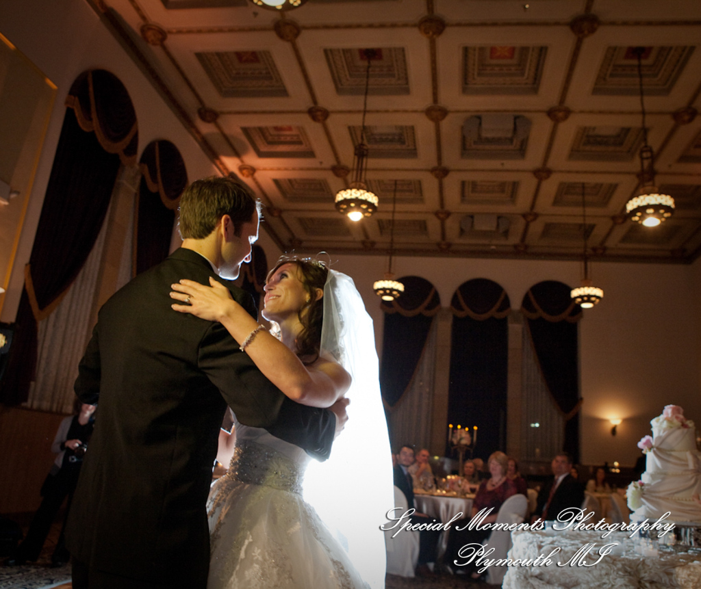 Arielle & Dave at St. John’s Resort Provincial Ballroom MI wedding photography