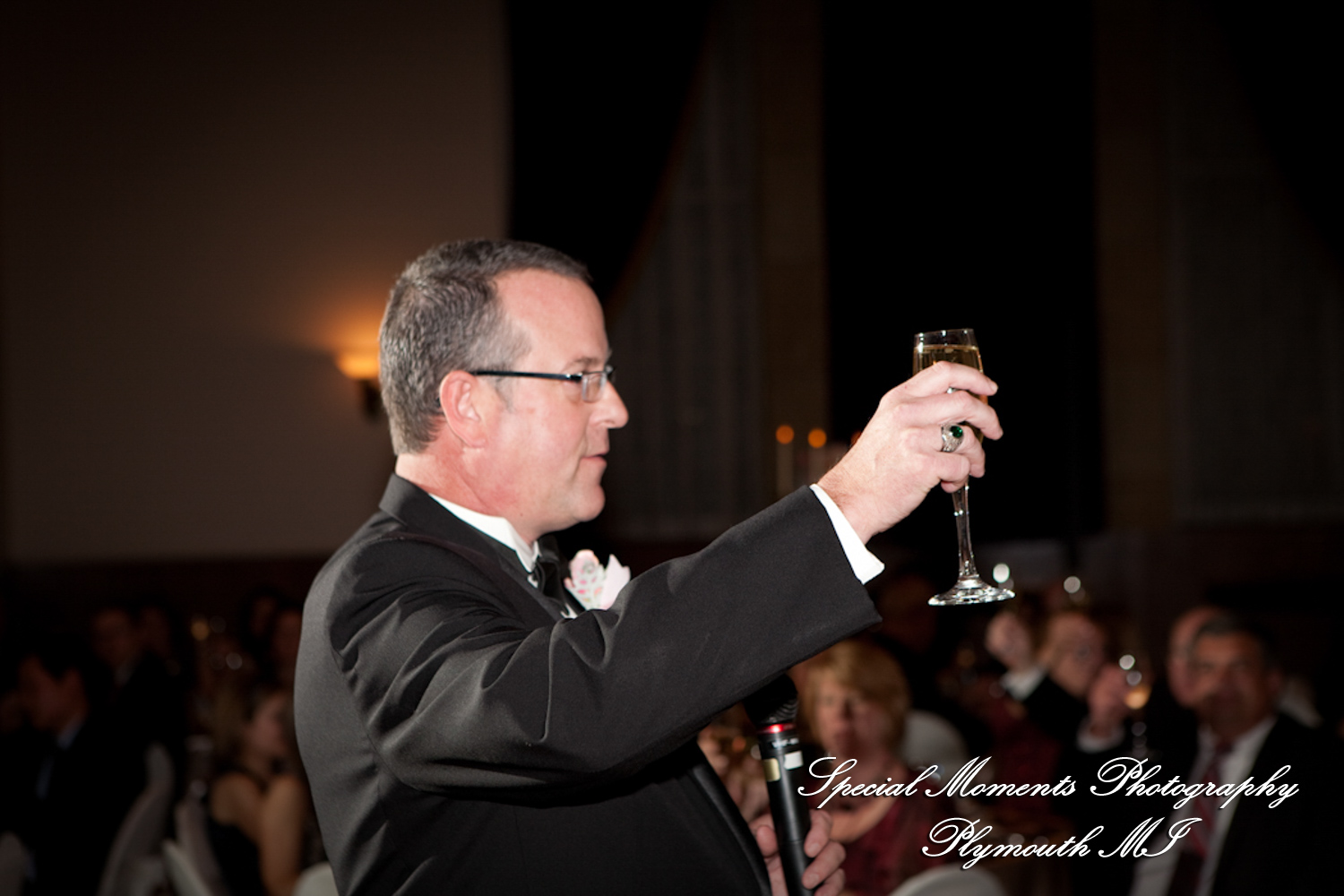 Arielle & Dave at St. John’s Resort Provincial Ballroom MI wedding photography