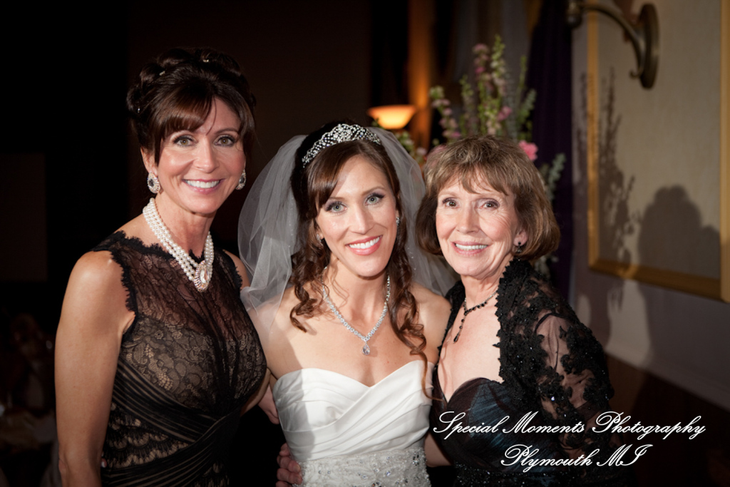 Arielle & Dave at St. John’s Resort Provincial Ballroom MI wedding photography