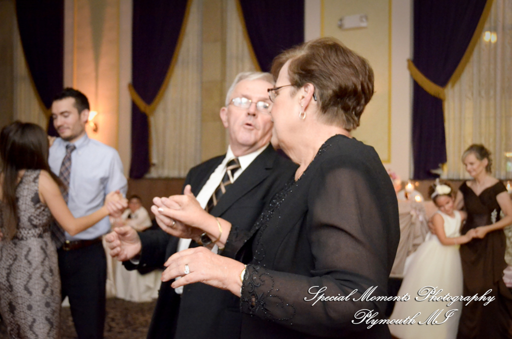 Arielle & Dave at St. John’s Resort Provincial Ballroom MI wedding photography