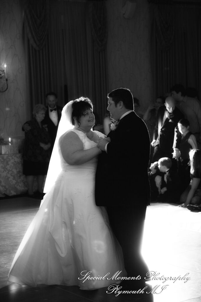 Karen & Rick at Dearborn Inn Autograph Collection Dearborn MI wedding photography