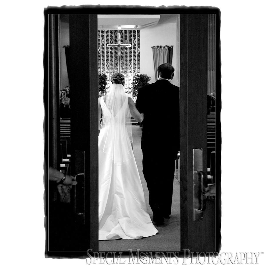 St. Michael the Archangel Catholic wedding photograph Livonia MI
