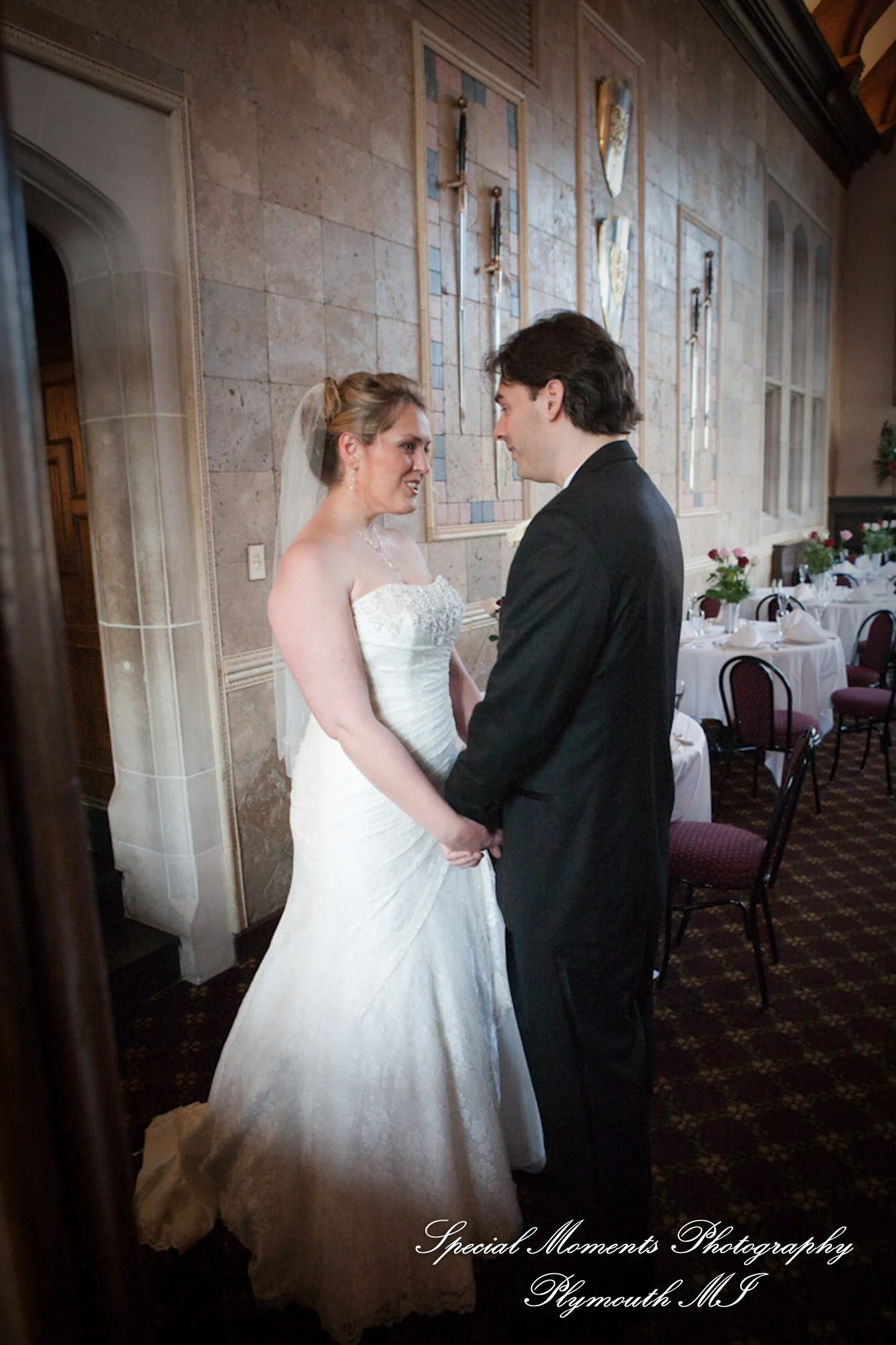 Pine Knob Mansion Clarkston MI wedding photograph