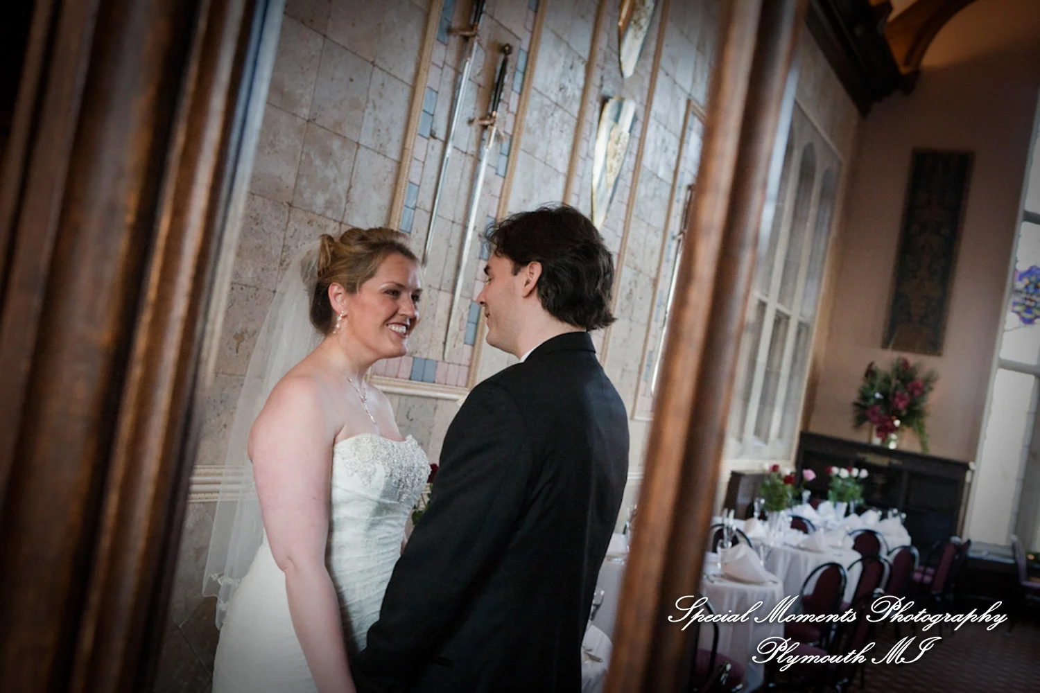 Pine Knob Mansion Clarkston MI wedding photograph