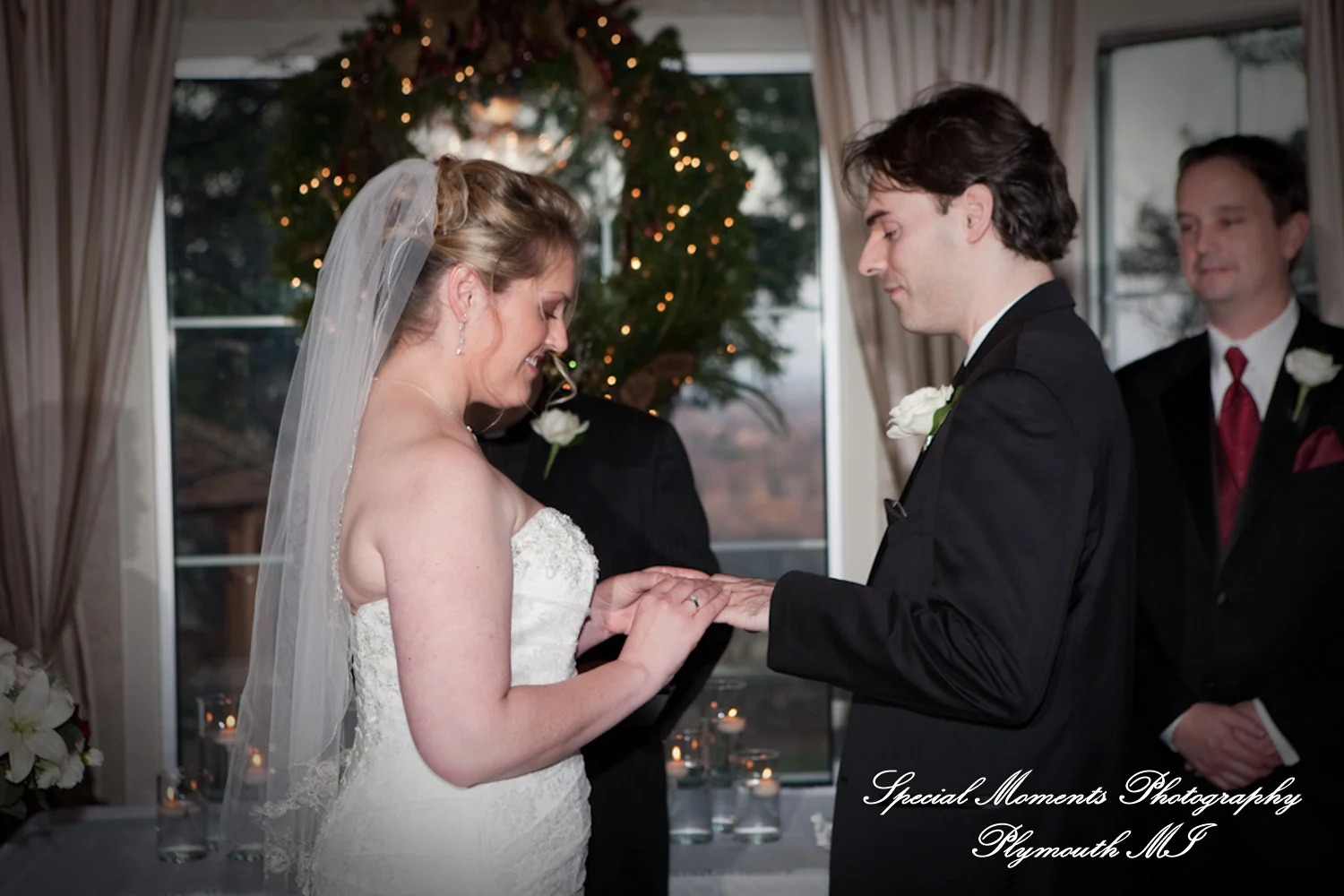 Pine Knob Mansion Clarkston MI wedding photograph