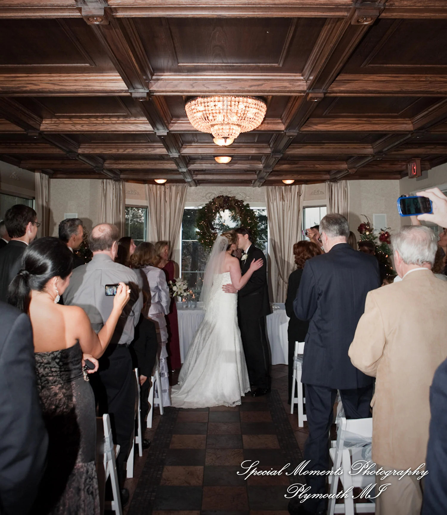 Pine Knob Mansion Clarkston MI wedding photograph
