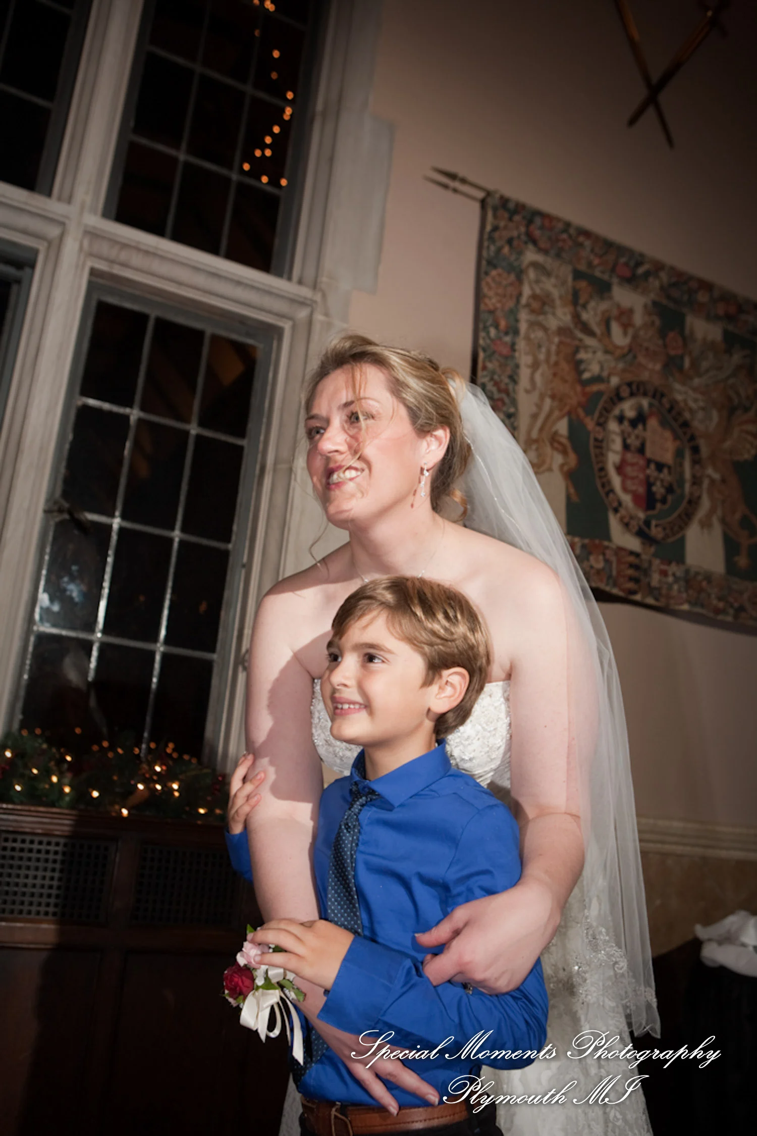 Pine Knob Mansion Clarkston MI wedding photograph