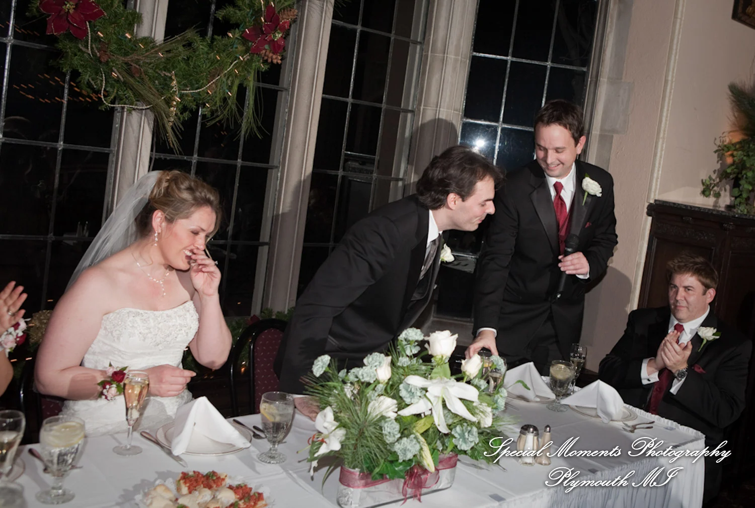 Pine Knob Mansion Clarkston MI wedding photograph