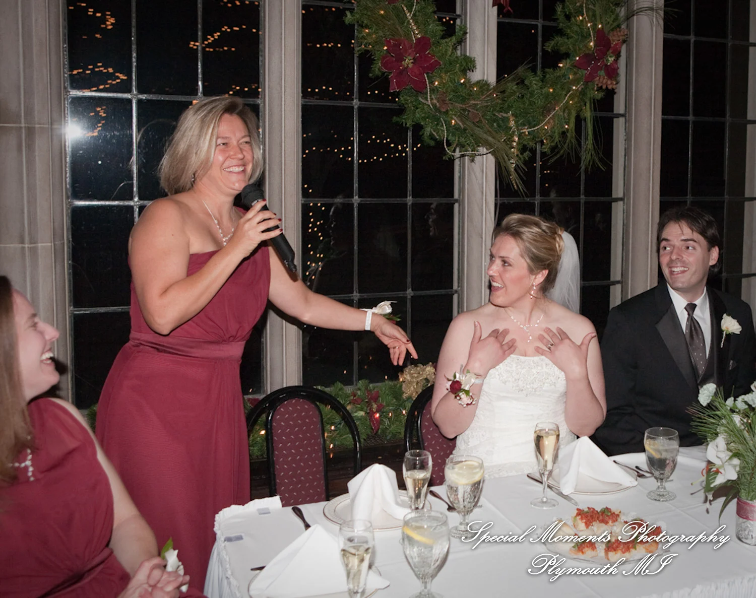 Pine Knob Mansion Clarkston MI wedding photograph