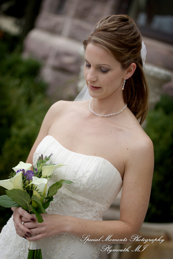 Natalie & Trevor at The Whitney Detroit MI wedding photograph
